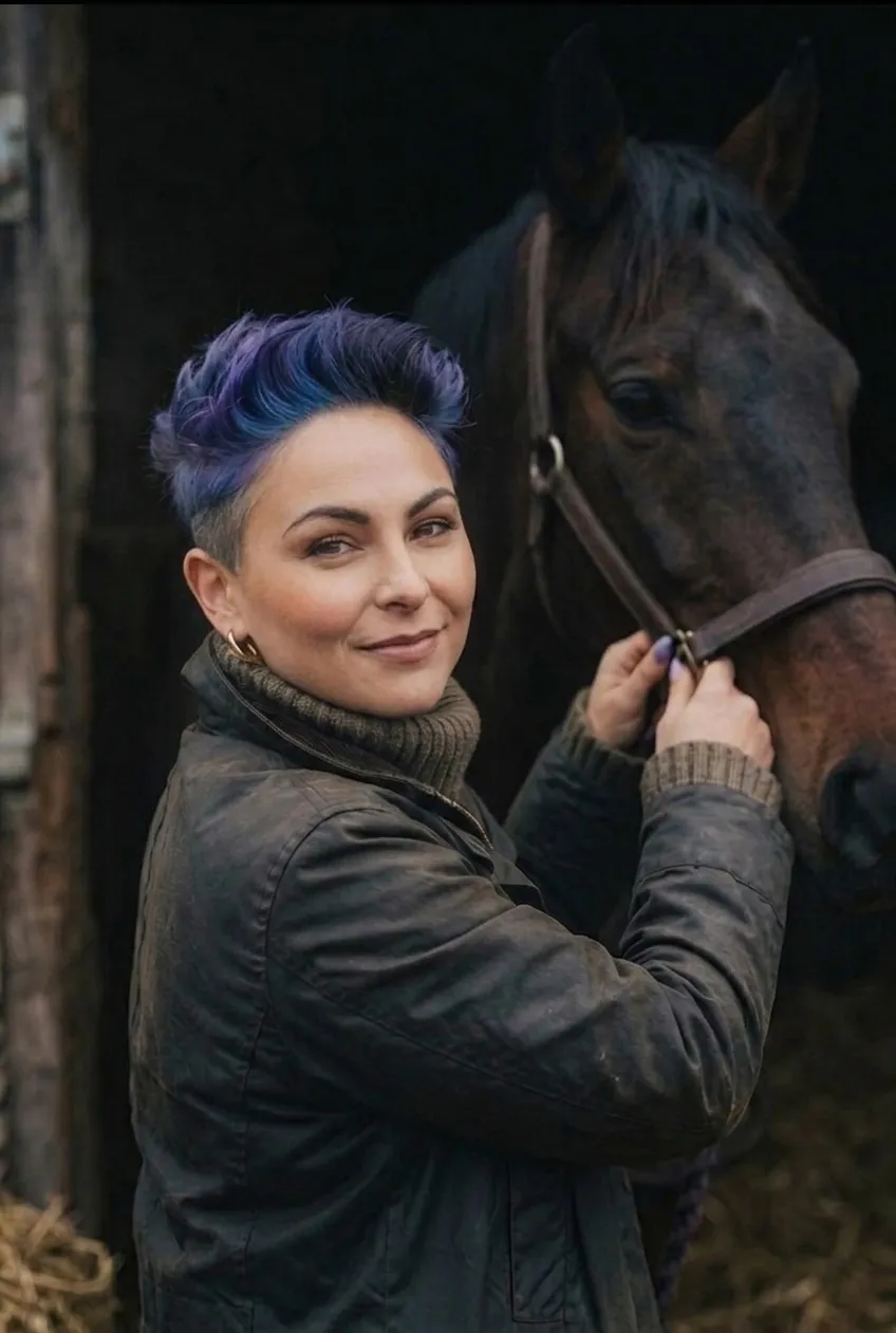 Michaela Chapman, certified equine iridologist and principal instructor